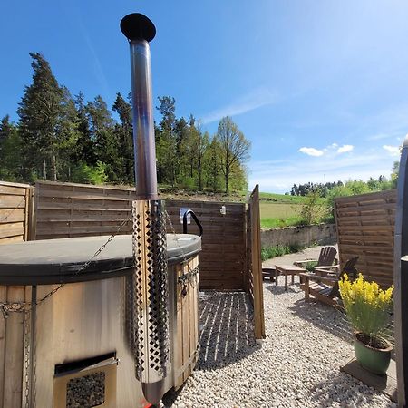 Romantischer Pod - Gegen Aufpreis Mit Hot Tub - Whirlpool & Sauna Hohenberg an der Eger المظهر الخارجي الصورة