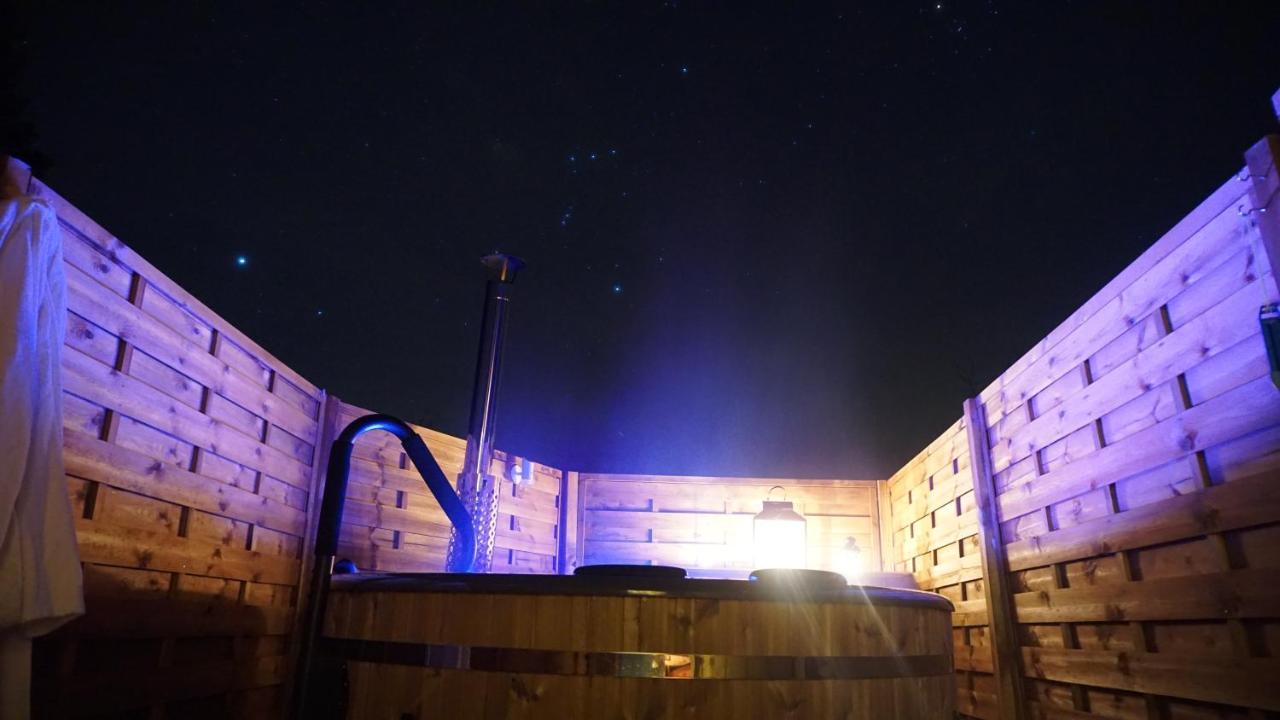 Romantischer Pod - Gegen Aufpreis Mit Hot Tub - Whirlpool & Sauna Hohenberg an der Eger المظهر الخارجي الصورة