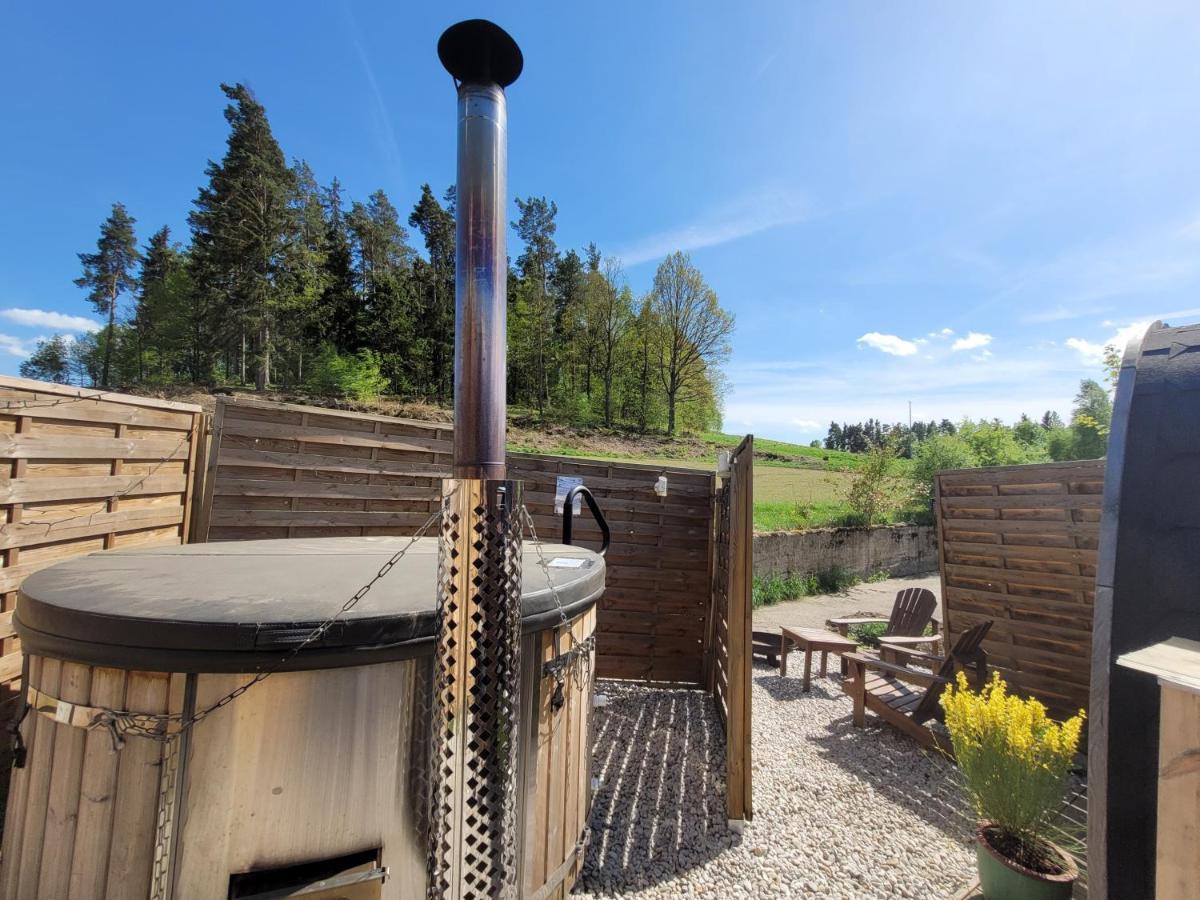Romantischer Pod - Gegen Aufpreis Mit Hot Tub - Whirlpool & Sauna Hohenberg an der Eger المظهر الخارجي الصورة
